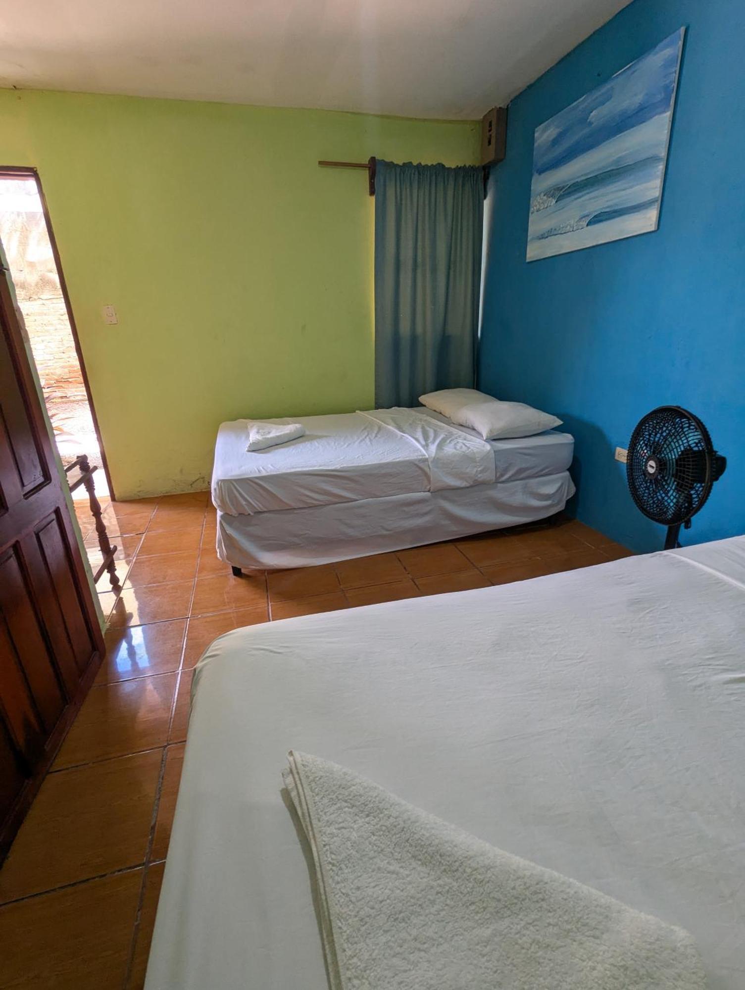 Chill Garrobo Hotel El Gigante Phòng bức ảnh